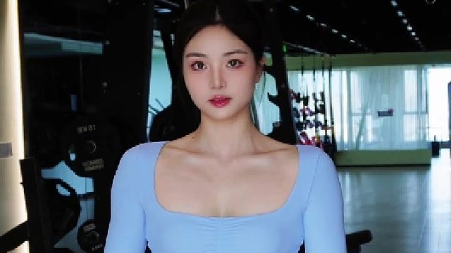 眼里只有对肌肉的渴望