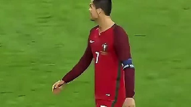 偶像必须追 对手赛后直奔C罗求球衣