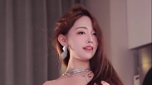 【瑶一瑶】今天，也要做自己的光