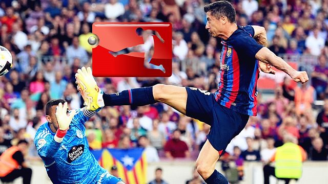 莱万3大德甲logo时刻：凌空踹射，停球抬脚2米高！