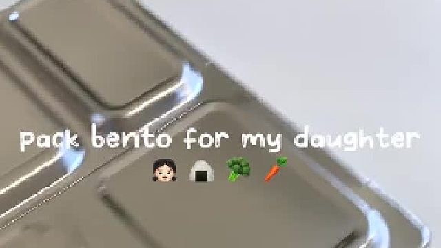 中国女人给女儿做便当  - day 25