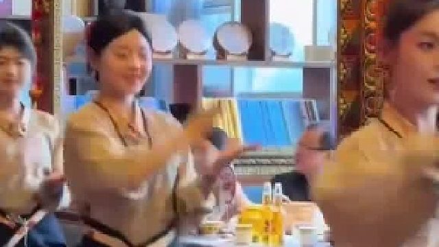 这是一家很有特色的餐厅