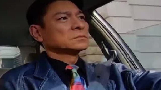 刘德华拍戏要说粤语，去脱口而出说了普通话，认错的样子太萌了