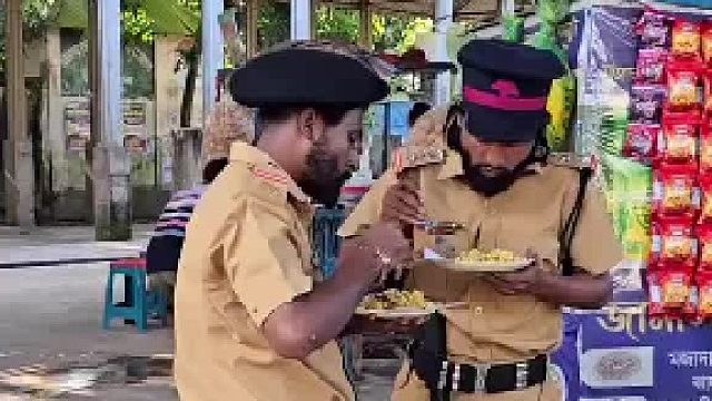 那这小子太坏了。