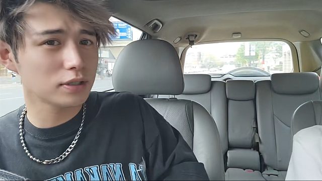 童锦程被喊老六是有原因的，差点让妹子尿在车上，观众：你真的坏