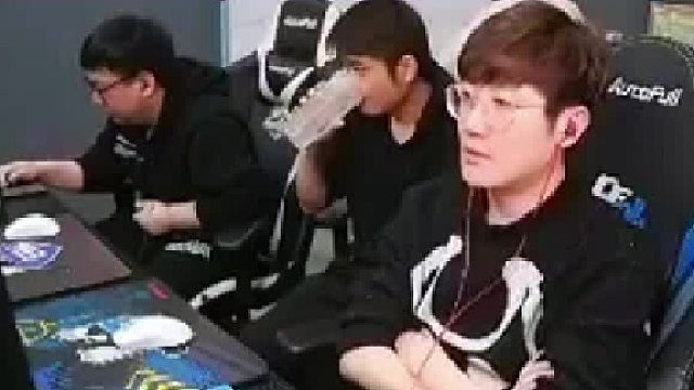 手持两把主武器的男人，期待Goken电竞世界杯的亮眼发挥