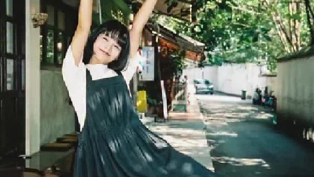 存一些咖啡店松弛感拍照姿势