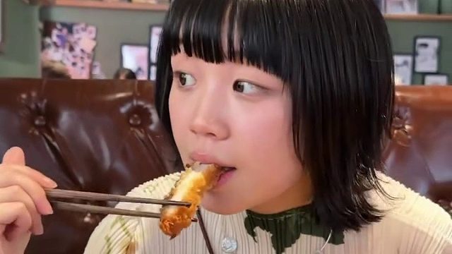 存一些日常生活感拍照姿势