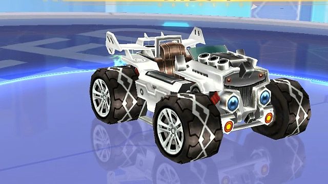 QQ飞车朕哥：A车纪念版白银雷诺出活动了！几百块指定永久