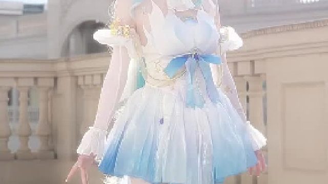 阳光洒在我肩上