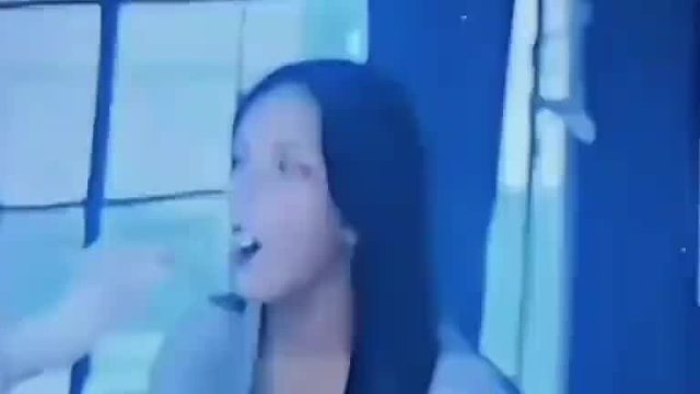 当然是因为长的好看的要注意形象啊，不然还能因为啥？