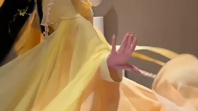 “哼我拿把木剑，也能挑翻全场拿第一”