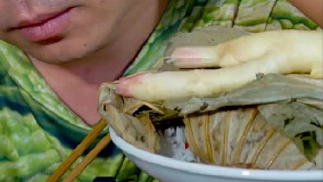 三个各怀心思的女人在乡下猜盲盒