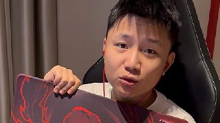 晚上8點蛋神在抖海臻火官方直播間跟天祿全隊一起直播