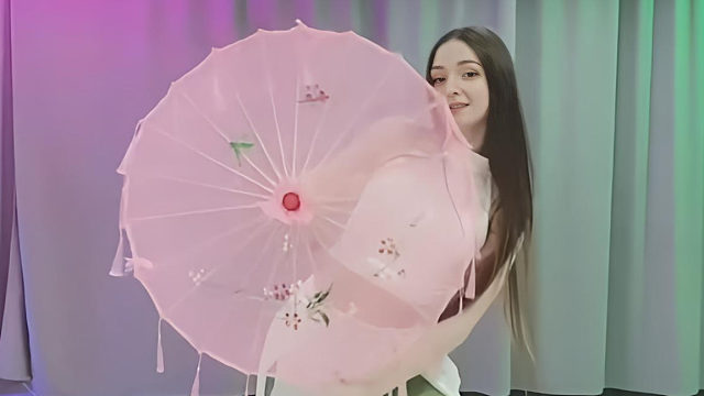 俄罗斯姑娘才艺表演24.04.16_空军(阿妮亚)03