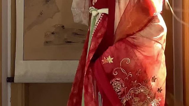 “你在尘世中辗转了千百年”