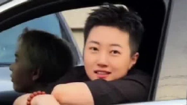 帅哥，我追了你200公里，你咋能是女孩呢，别逗了