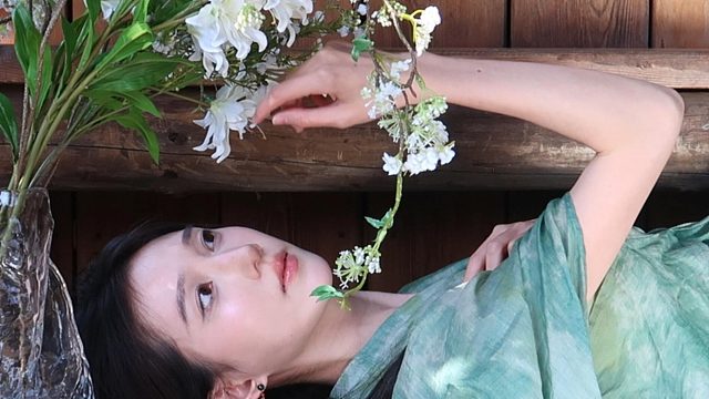 惟愿春日不迟 相逢终有时