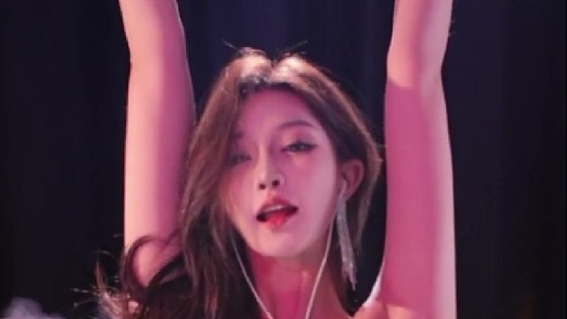 【乔鹿鹿baby】在无人知晓的维度里,我们曾深深相爱