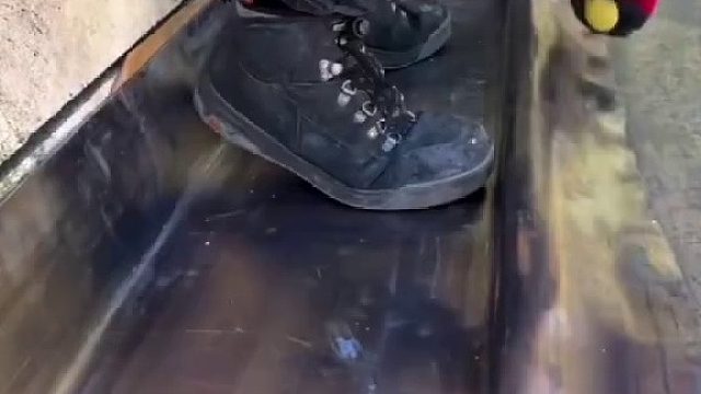 为什么用铅板做屋顶防水？