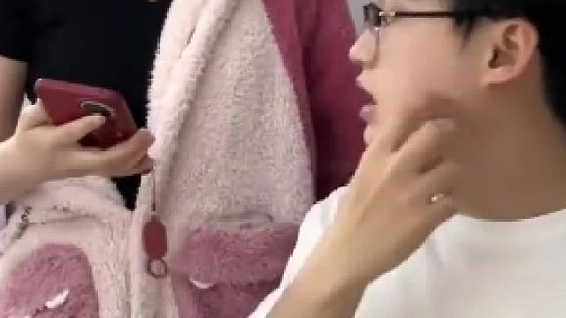 “藏了那么多年还是暴露了”