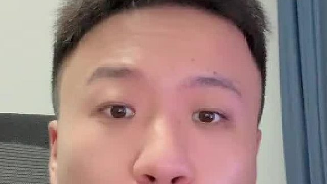 钱都花了 怎么还能唯唯诺诺的呢  支棱起来！