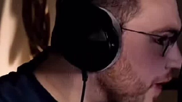 bro不知道瓦的蝴蝶刀要升级