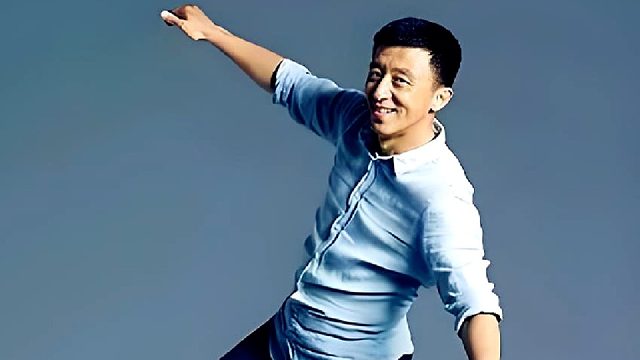 前国脚刘越：申花绝平点球判罚太牵强，主裁“零存整取”找平衡！