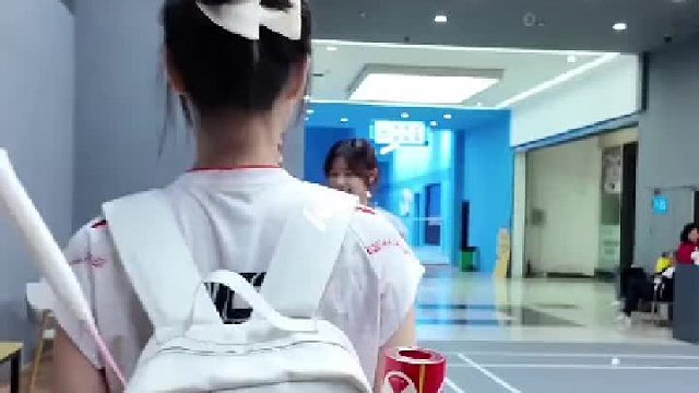 亲你对象一口 送你一桶球怎么样？