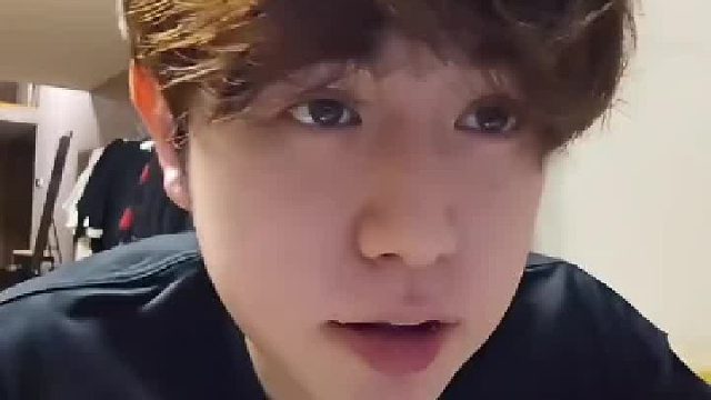 也算是隔空互动上了