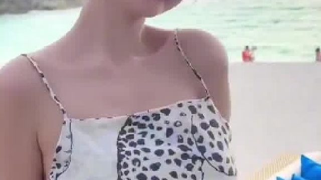 当你看月亮的时候，它才有了意义