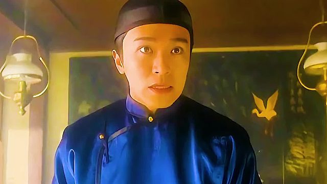 周星驰电影《审死官》：为了钱财昧着良心干事，结果报应不爽