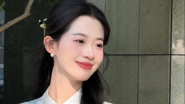 喜欢一些平时也可以穿的旗袍