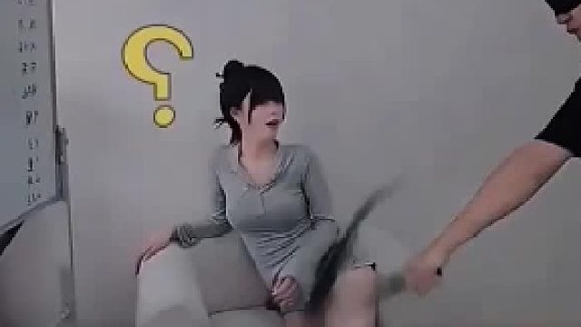 看他被打的打懵逼了