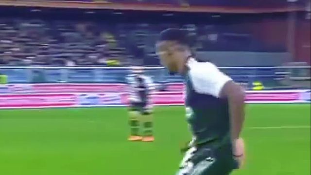 这是一个必须要载入史册的头球