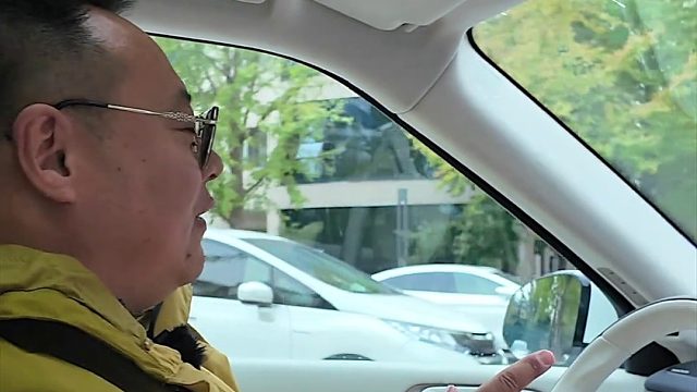 体验离车泊入，好开的领克900也可以很智能！