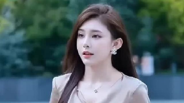 没有常青树，做自由自在的花