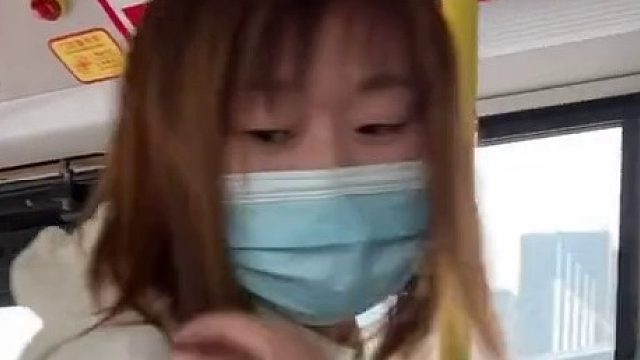 你俩的情侣装好好看，好搭，羡慕了。