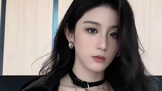 雨是神的烟花，淋一场又何妨