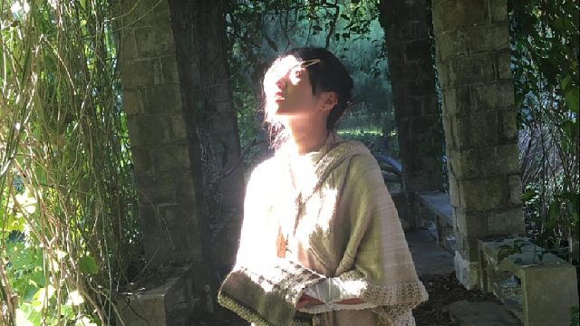 光影像降落的星星碎片