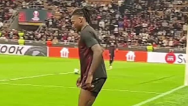 踢过球的都知道这爆发力有多逆天！