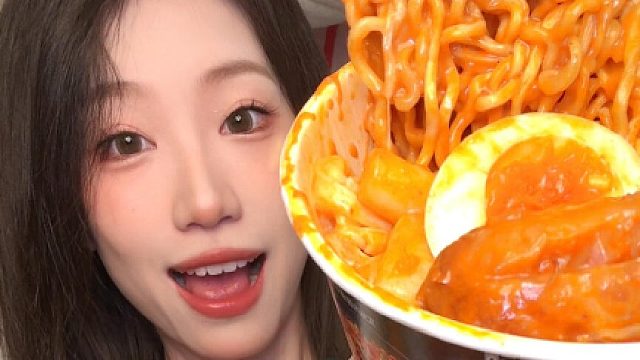 深夜便利店配上被你们催爆了的马克定食!!