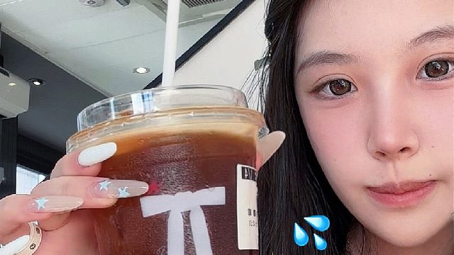 VIog 和闺蜜聚会 焦糖蛋挞配气泡美式！！