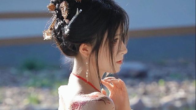 宛如我往昔的一位亲密无间的挚友