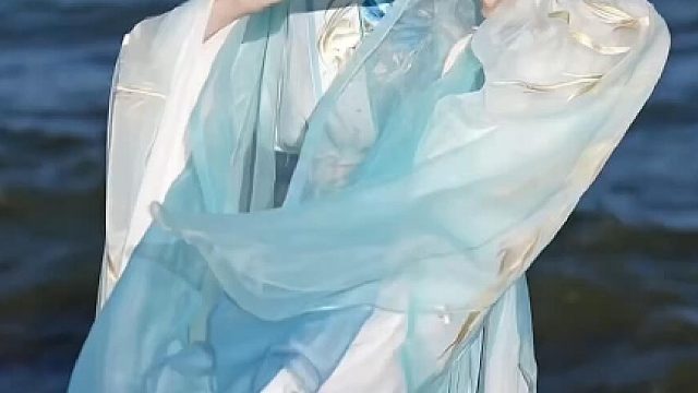 着一袭汉裳，赴一场长安旧梦