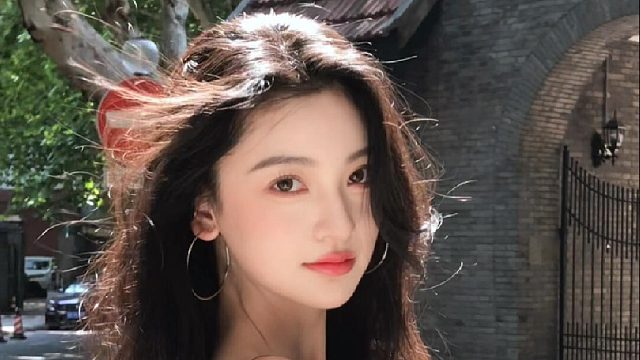 朋友说有一种经济上行的美