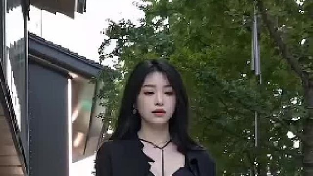 心中有丘壑，眉目做山河