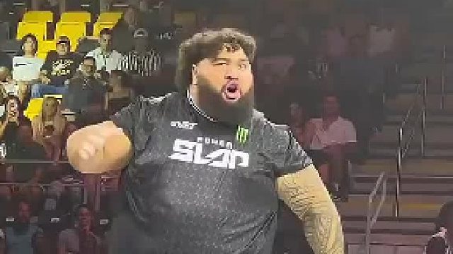 重量级耳光比赛