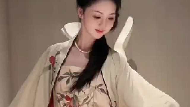 荔枝味的新中式，都吃上荔枝没有呀