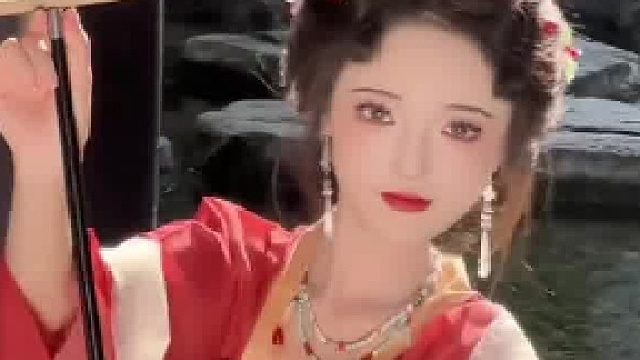 谁家的小小姐跑出来啦